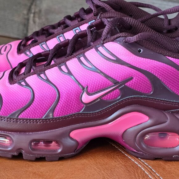 Nike Air Max Plus TN Womens 8.5 Pink Burgundy Tuned Air Sneakers Like New - Picture 3 of 14